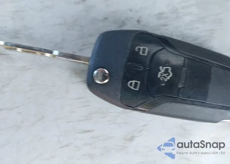 2013 Ford Fusion Se z USA, uszkodzony, nr VIN 3FA6P0HR3DR384800